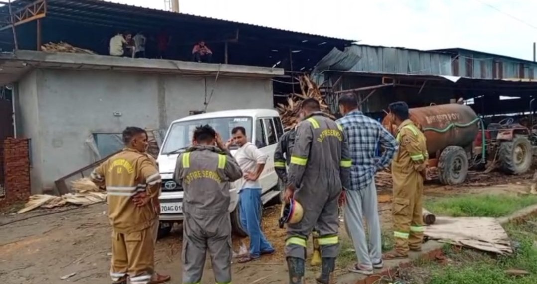 up-bijnor-palaaiwud-factriyon-
