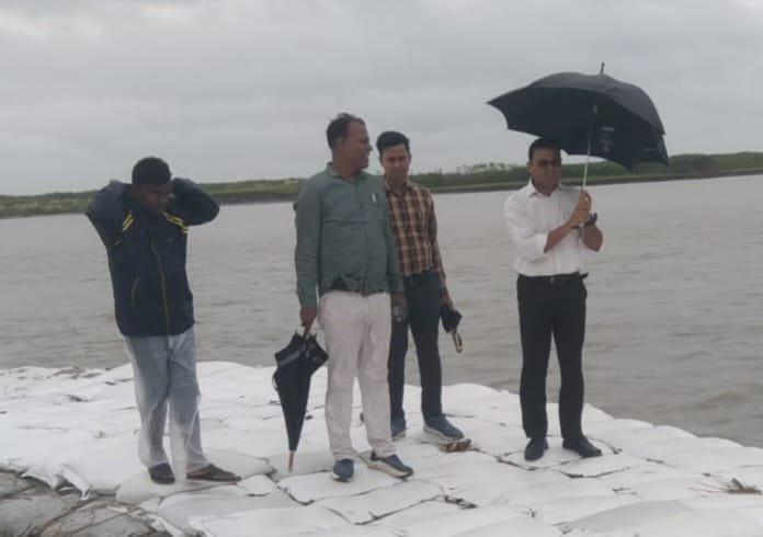 kosi-river-area-inspection-br