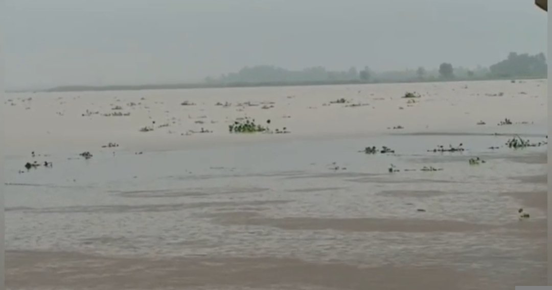 ganga-water-level-below-danger